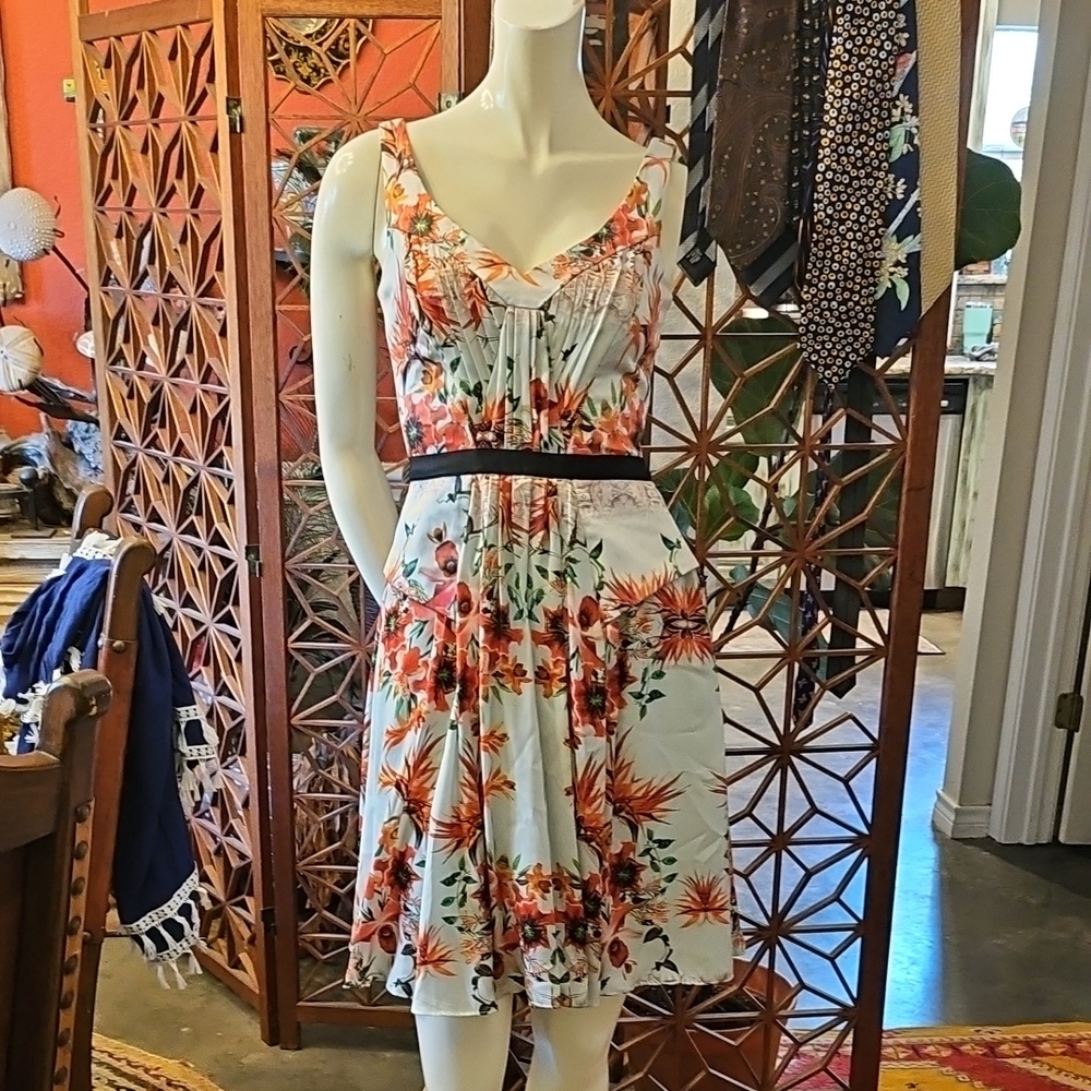 Cue AUSTRALIA Custom Fabric Shift Dress Floral Print Size 6